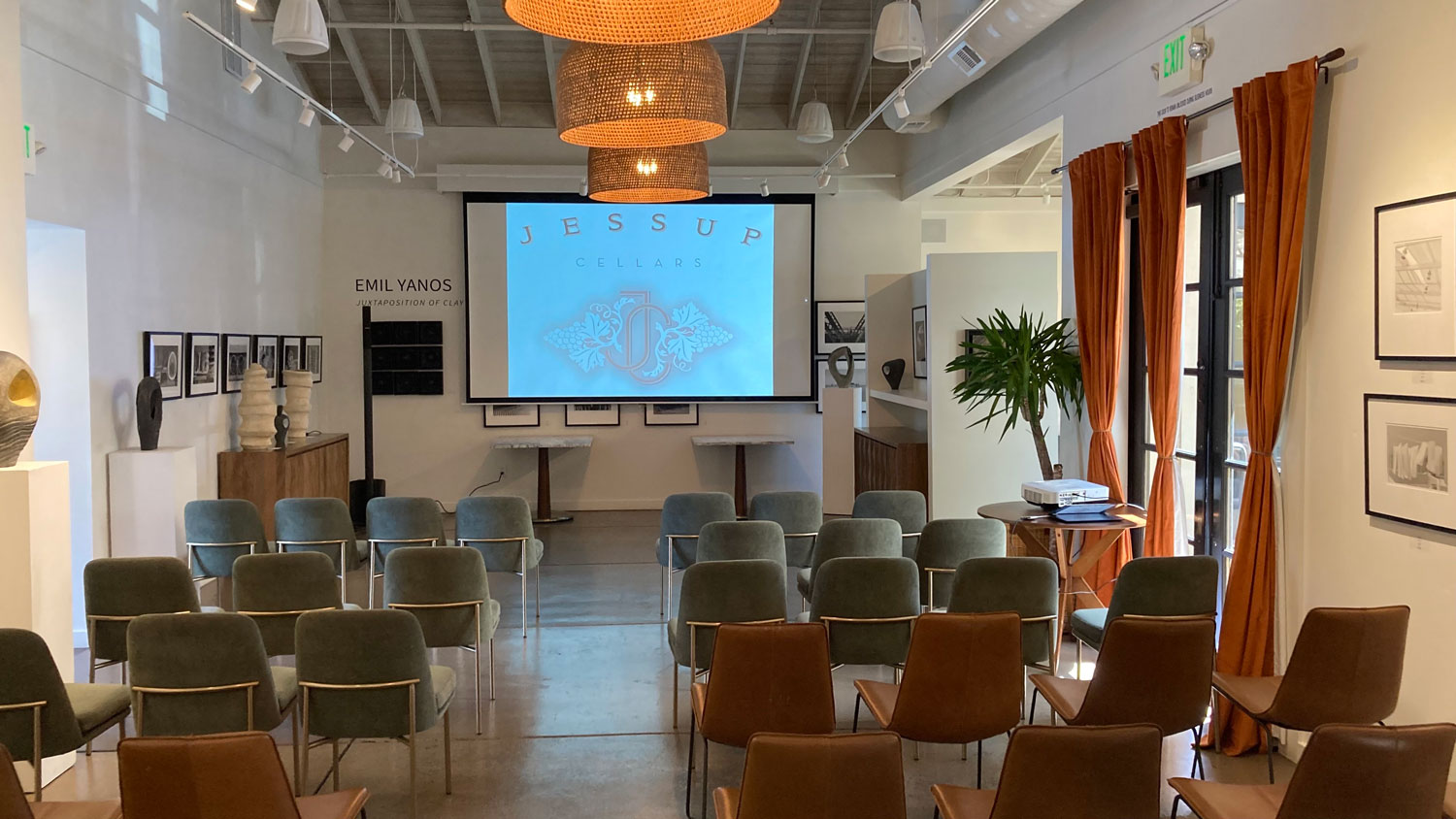 jessup-meeting-room-image3 view of private meeting space and meeting room at Jessup Cellars